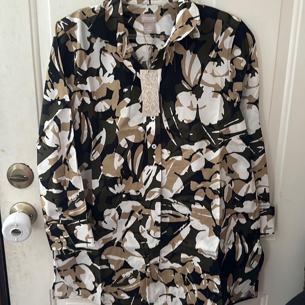 CHICO’S FLORAL BLOUSE: BROWN/GREEN: NWT: SZ 0 (4/6)